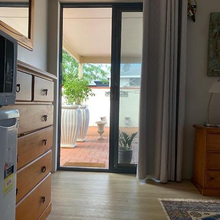 Forest Retreat Bed And Breakfast Margaret River ภายนอก รูปภาพ